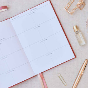 2025 Weekly Planner (Blush)