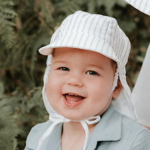 Lounger Baby Riversible Flap Sun Hat (Finley/Blanc)