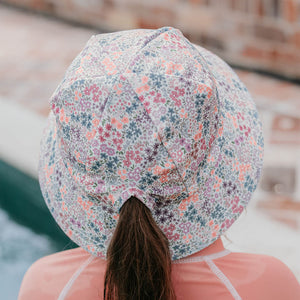 Ponytail Swim Bucket Beach Hat (Blossom)