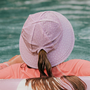 Ponytail Swim Bucket Beach Hat (Lila)