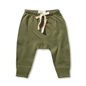 Mistletoe Heart Pants (Green)